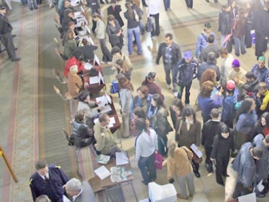 335 de posturi vacante, la Constanţa